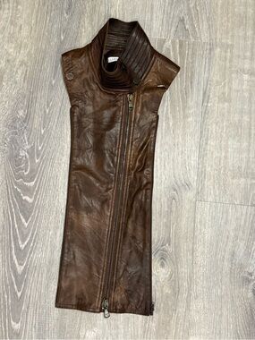 Veronica beard Dickey insert moto 00-14 / one size brown NWT